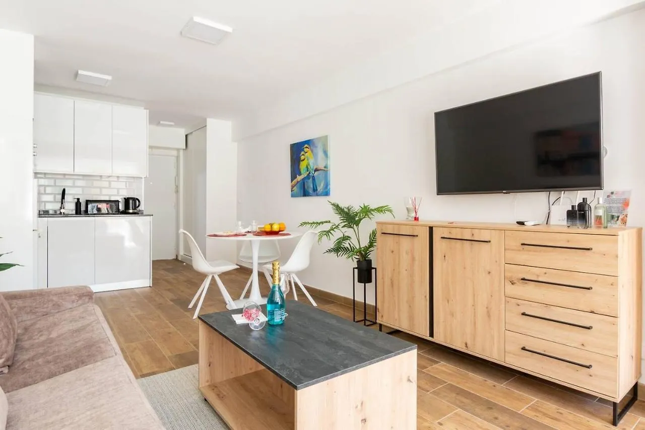 Serenity Chic Apartment City Center With Free Wifi By Namaste Elite Torremolinos