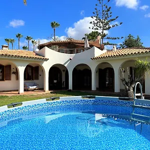 villa-finca-ingala.tenerifehoteles.net/