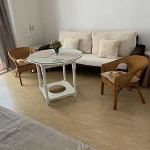 Magnifico En La Carihuela, Torremolino Apartment
